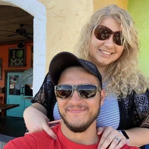 Meet your Posher, Justin